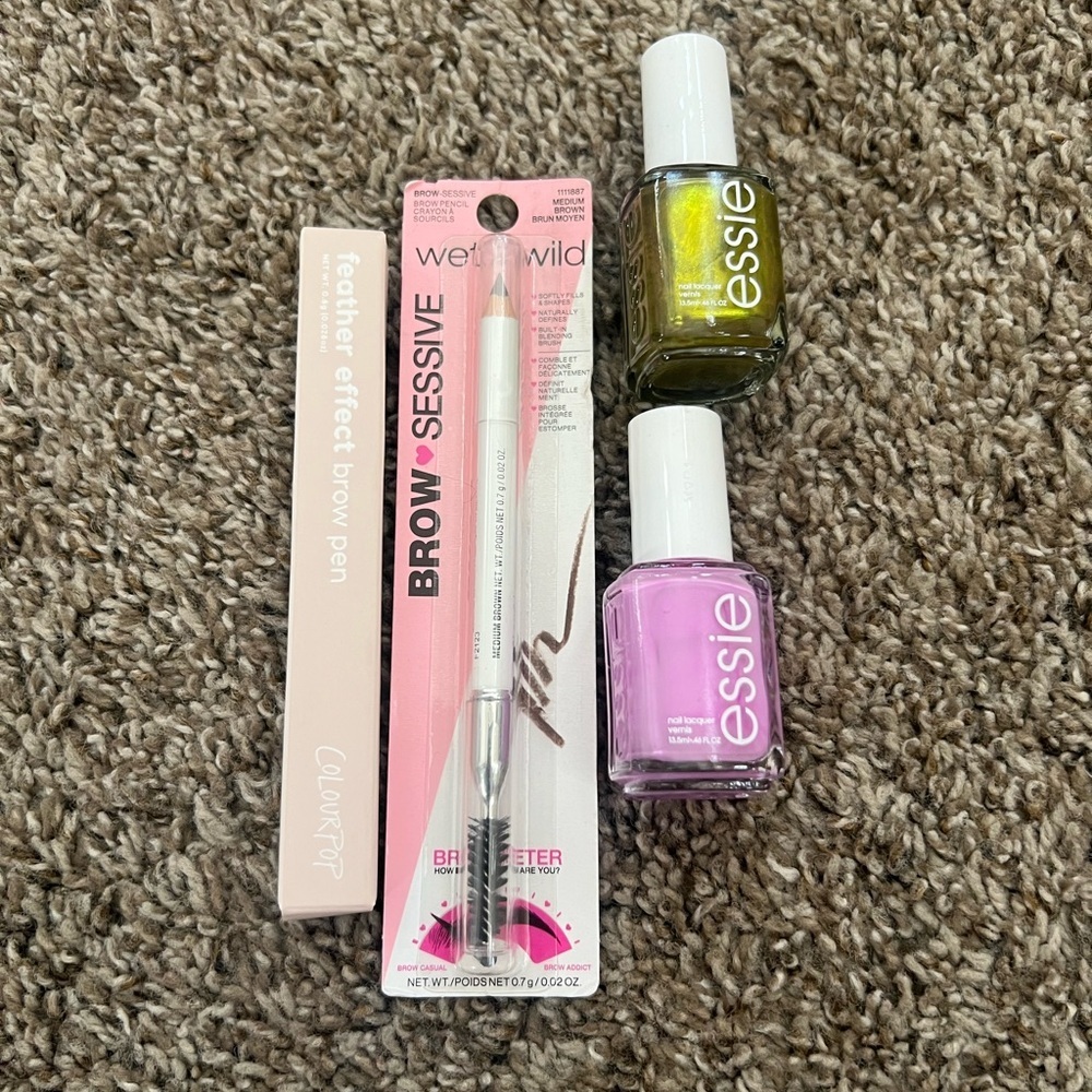 NEW MAKE UP BUNDLE